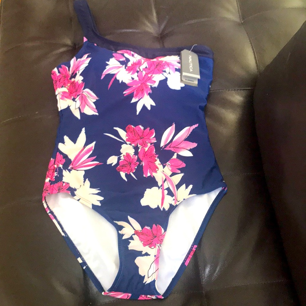 Nautica Women One piece Swimsuit